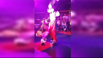 Mickey Mouse e Minnie em versão da putaria